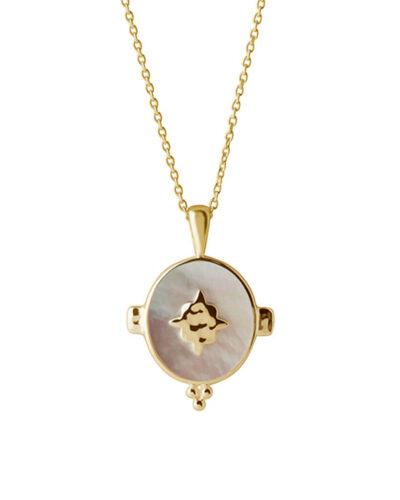 Oval Necklace with Mother of Pearl - Yellow Gold