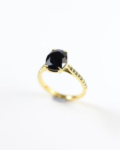 Eve Ring - 9ct Gold, Black Sapphire