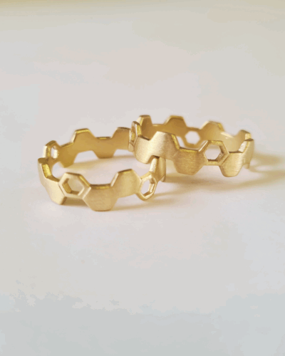 Hive Ring - 9K Gold