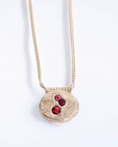 Portrait Pendant E/W Setting - Sterling Silver, Mixed Sapphire